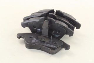 Колодка гальм. диск. MB SPRINTER 2-t (901, 902) (02/95-05/06) передн. (вир-во FEBI)