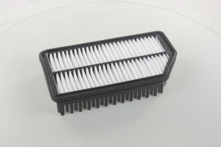 Фільтр повітряний HYUNDAI I30, KIA CEED 1.4-1.6 CRDI 12- (вир-во WIX-FILTERS)