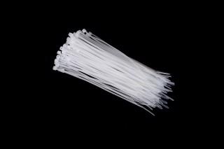 Хомут пластиковий 2.5х150мм. білий 100шт./уп. <ДК>