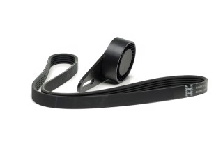 Поліклиновий ремінний комплект DACIA (Ви-во NTN-SNR)