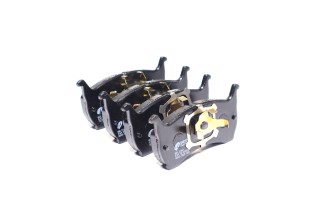 Колодка гальм. диск. MAZDA 626 2.0 2.0D -87 передн. (вир-во REMSA)