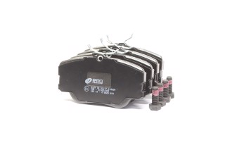 Колодка гальм. диск. MB 190 (W201) (10/82-08/93) передн. (вир-во REMSA)