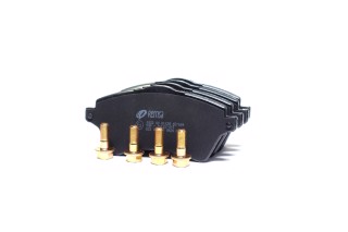 Колодка гальм. диск. LAND ROVER FREELANDER 02.1998 - передн. (вир-во REMSA)