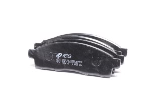 Колодка гальм. диск. MITSUBISHI L200 2.5DI-D 05 - передн. (вир-во REMSA)