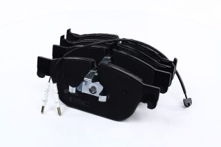 Колодка гальм. диск. CITROEN C5 передн. (вир-во REMSA)