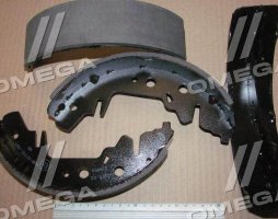 Колодка гальм. барабан. CHRYSLER VOYAGER задн. (вир-во REMSA)