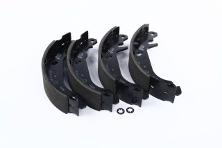 Колодка гальм. барабан. RENAULT 19, 21 88-95, CLIO 96-98 задн. (вир-во Remsa)