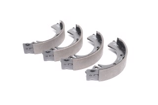 Колодка гальм. барабан. MITSUBISHI LANCER задн. (вир-во Remsa)