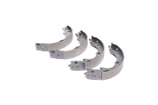 Колодка гальм. барабан. MITSUBISHI LANCER 2.0 EVO 08-,OUTLANDER II 2.2 3.0 07 задн. (вир-во Remsa)