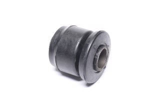 Сайлентблок важеля NISSAN TERRANO I-II 96-07 перед. міст (Вир-во FEBI)