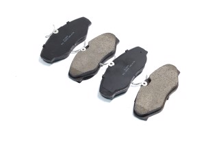 Колодка тормозная дисковая передняя RENAULT TRAFIC, OPEL VIVARO 01- (RIDER)