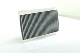 Фільтр салону LAND ROVER вугільний (вир-во Bosch)