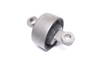 Сайлентблок заднего рычага HYUNDAI IX35, KIA SPORTAGE 04- слева (Пр-FEBEST)