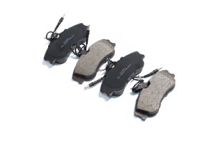 Колодка тормозная дисковая передняя CITROEN BERLINGO 96- (с датчиком) (RIDER)