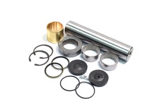 Р/к шкворня RENAULT Magnum,Midlum,Premium, VOLVO FE на сторону (вир-во CEI)