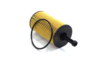 Фільтр оливний двигуна CITROEN /XE131 (вир-во CHAMPION)