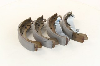 Колодка тормозная барабанная задняя CHEVROLET AVEO 06- (пр-во TRW)