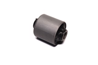 Сайлентблок задней продольной тяги Toyota Camry 91- Avalon 05- Lexus ES (пр-во Toyota)
