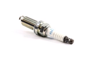 Свічка запалювання Mitsubishi Lancer (вир-во NGK)