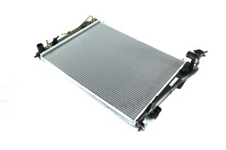 Радіатор охолодження KIA, HYUNDAI (вир-во Nissens)