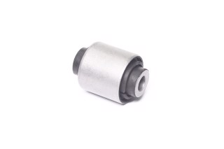 Сайлентблок важеля HONDA CIVIC 97- задн. міст верх (Вир-во FEBEST)