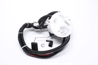 Паливний насос MERCEDES-BENZ (вир-во PIERBURG)