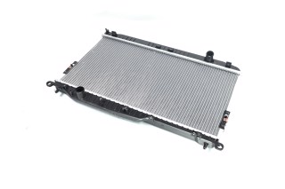 Радиатор охлаждения CHEVROLET EPICA (V250) (пр-во AVA)