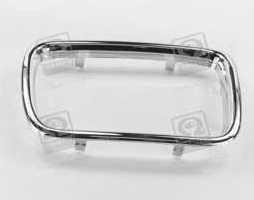 Рамка решітки радіатора пра. BMW 5 E34 (TEMPEST)