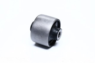 Сайлентблок балки NISSAN ALMERA 00- задн. міст (Вир-во FEBEST)