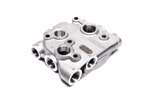 Крышка клапанная компрессора MB старый тип OM401 (пр-во VADEN)