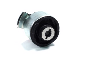 Втулка балки RENAULT LAGUNA II 01 зад. міст праворуч (Вир-во SASIC)