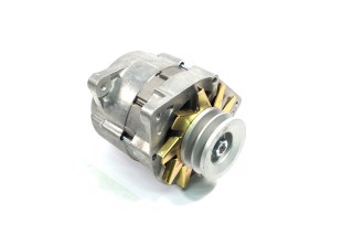 Генератор МАЗ, ЛАЗ, УРАЛ, БЕЛАЗ дв.ЯМЗ-238Б, 238НД, 7511 28В 80А <ДК>