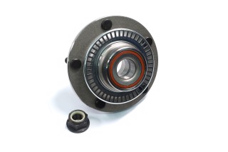 Маточина колеса к-т FORD TRANSIT 00-06 задн. (RIDER)