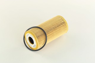 Фільтр оливний двигуна (вир-во MANN)