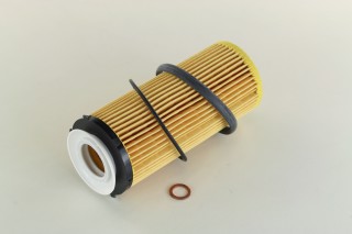 Фільтр оливний двигуна (вир-во MANN)