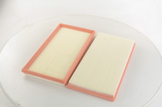 Фільтр повітряний MB C (W204/C204/S204), E (W/S211/S212) 06-14 (2шт.) (вир-во MANN)