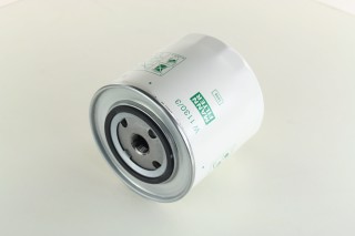 Фільтр оливний двигуна VOLVO S70, S80 2.5 TDI 97-01 (вир-во MANN)